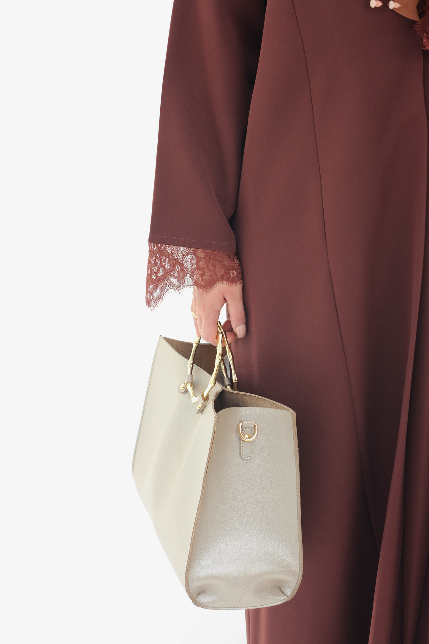 عباية الوتين