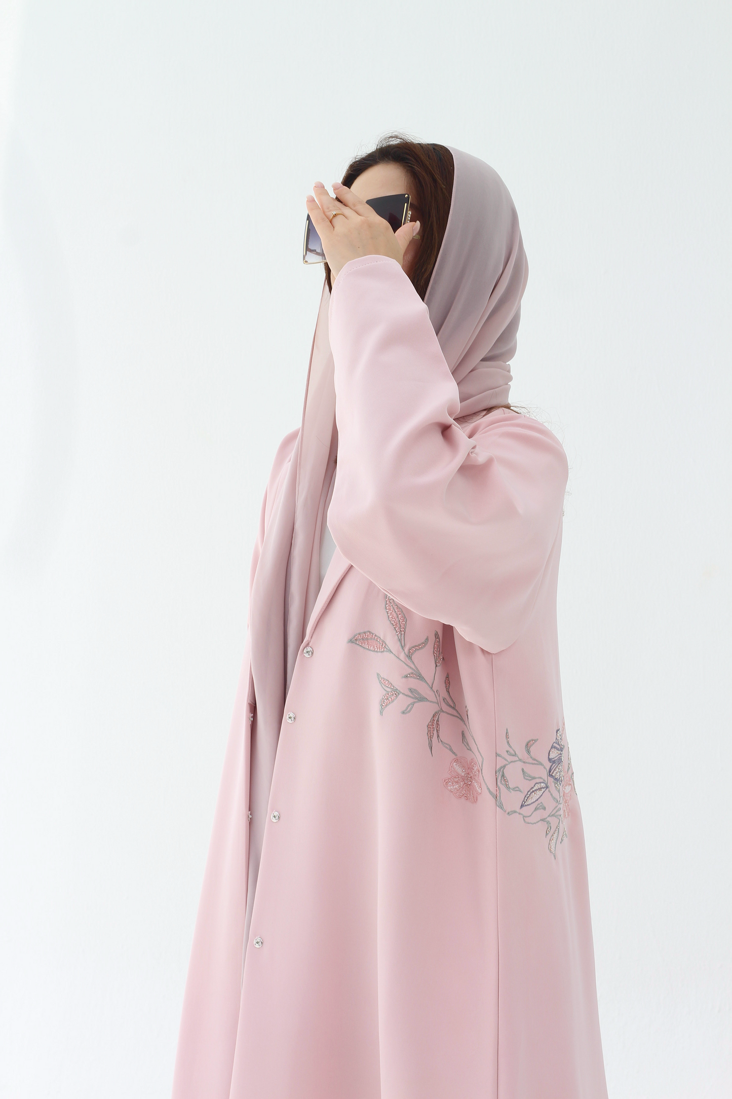 عباية حور